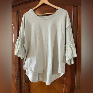 NWT Umgee Boho Green Mesh Ruffle Sleeve Tunic Size Small #1009